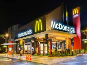 Job: ভারতে নতুন অফিস খুলছে McDonald, এক ধাক্কায় অনেকের ফিরতে পারে কপাল