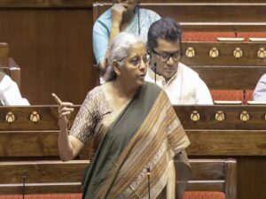 সংসদে দাঁড়িয়ে 8th Pay Commission নিয়ে আপডেট দিলেন অর্থমন্ত্রী