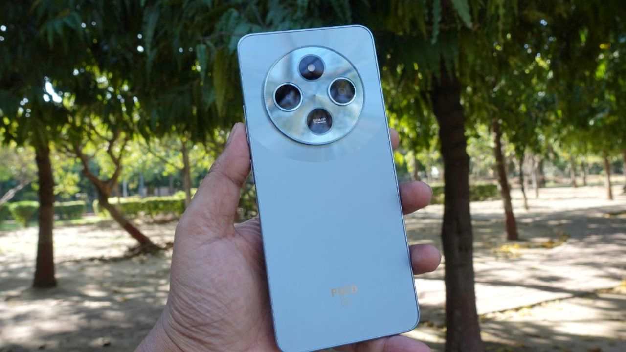 POCO M7 5G Camera
