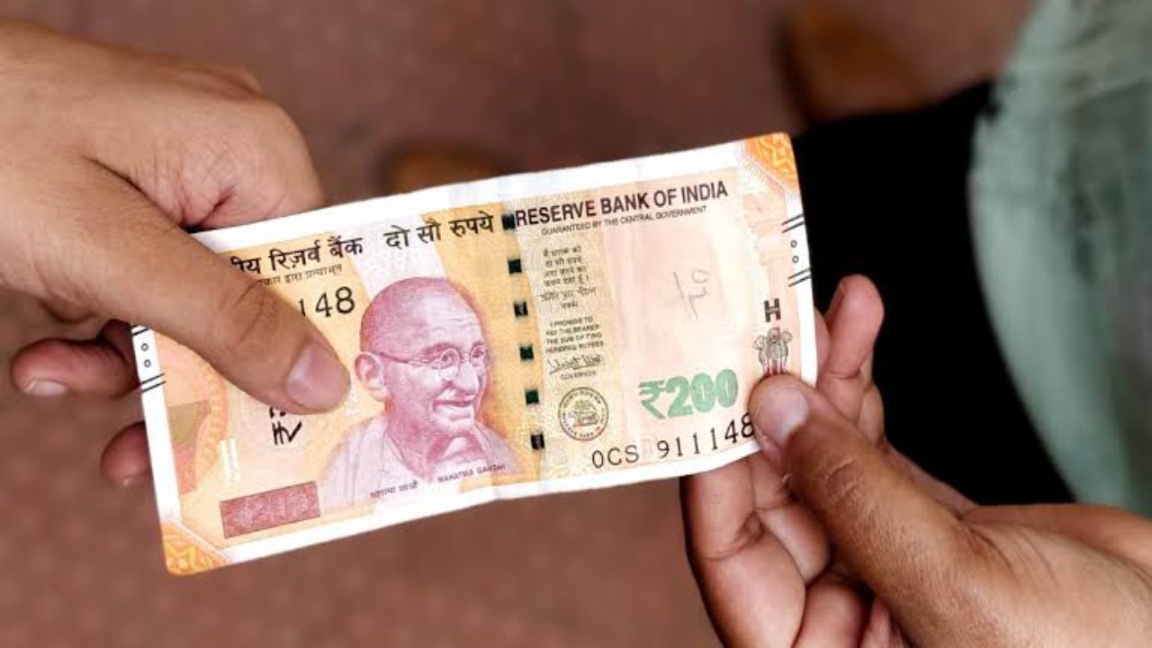 200 rupee note