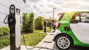 রাস্তায় চলবে শুধু Electric Car, উঠে যাবে CNG অটো! সরকারের নতুন খসড়া নীতি
