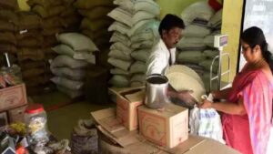 Ration Card: বিনামূল্যে ৬ কেজি চাল, সামনের মাস থেকেই শুরু হতে পারে বিতরণ