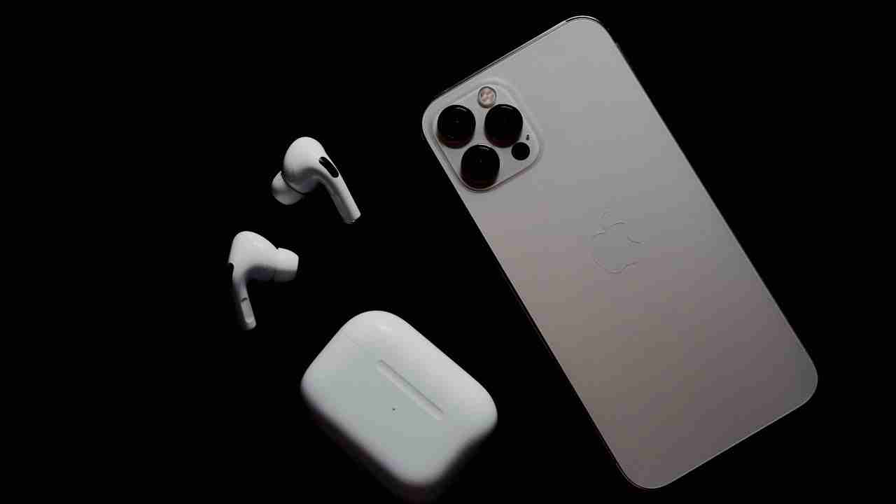 Apple Tariff Impact