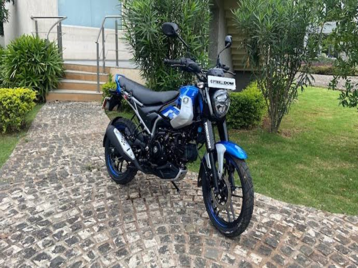 Bajaj Freedom 125 CNG 