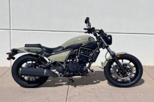 দুর্দান্ত অফারের সঙ্গে পাওয়ারফুল Kawasaki Eliminator কেনার সুযোগ, অফার সীমিত সময়ের জন্য