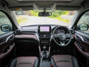 মাত্র ১ লাখ টাকা দিয়েও কি Maruti Ertiga কেনা সম্ভব? দেখে নিন