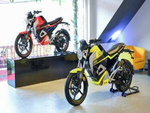 ভারতীয় Electric Bike বাজারে বিরাট খবর, একসঙ্গে 15টি নতুন শোরুম ও সার্ভিস সেন্টার খুলল এই কোম্পানি