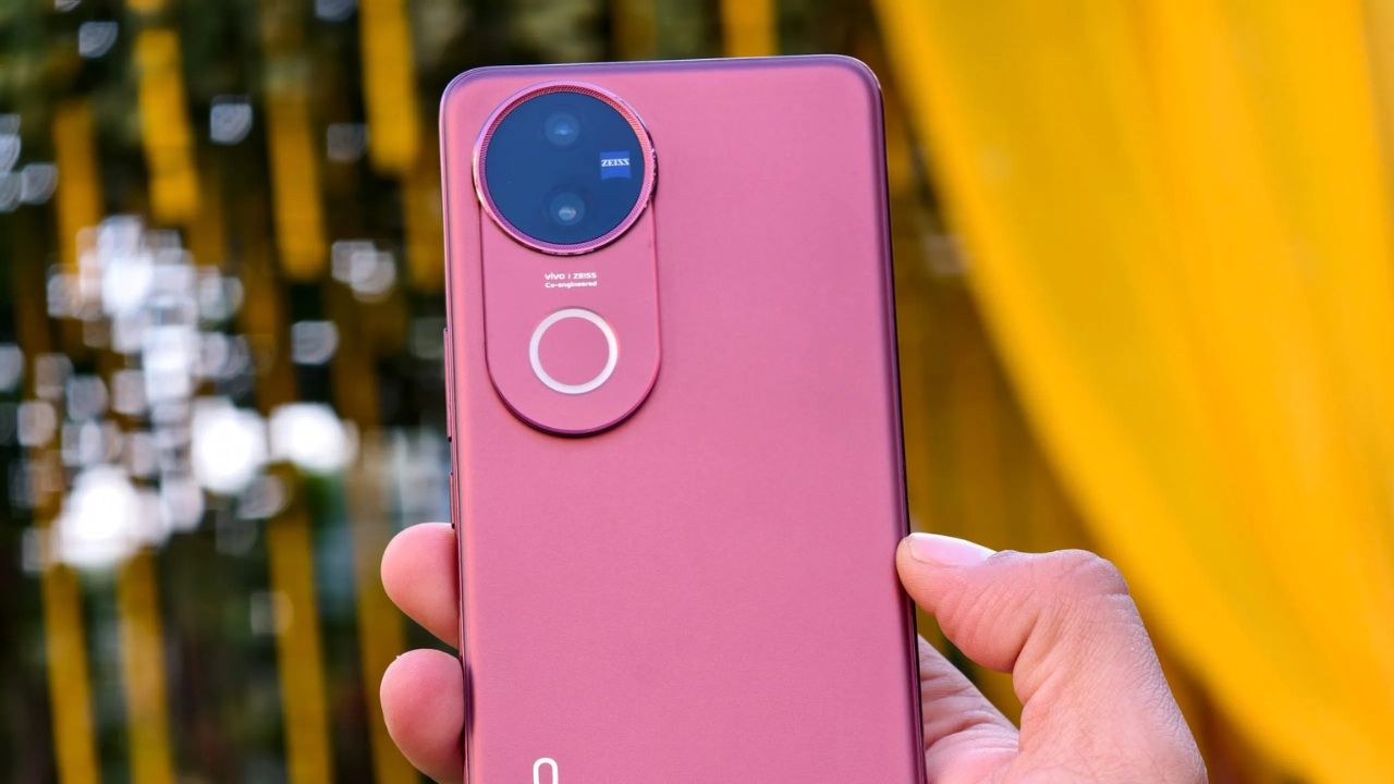 Vivo V50e
