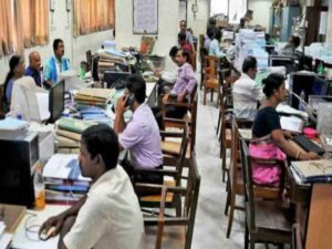 DA ছাড়াও, কেন্দ্রীয় কর্মচারীদের বেতনে আর কী কী ভাতা অন্তর্ভুক্ত থাকে? জানুন এক ক্লিকেই 
