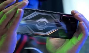 GT DynaVue কালার চেঞ্জিং ব্যাক প্যানেল প্রদর্শন করল Infinix, গেমিং মোবাইল ডিজাইনে যুক্ত হবে নতুন মাত্রা