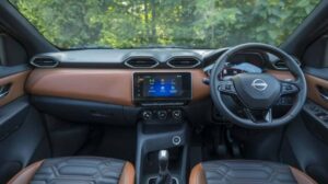 Nissan Magnite গাড়ি কিনলে ফেরৎ পেতে পারেন ১ লক্ষ টাকার বেশি