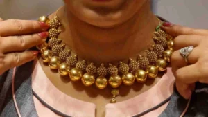 Wedding Season Gold Price: সোনায় হাত দেওয়া যাবে এই বিয়ের মরশুমে! দেখুন দুই ধাতুর দাম